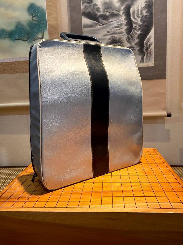 Máy đánh chữ Typewriter Olivetti Lettera DL