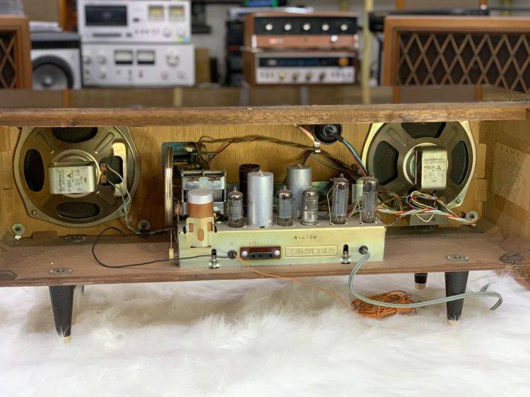 Radio Bóng cổ National BM-550D