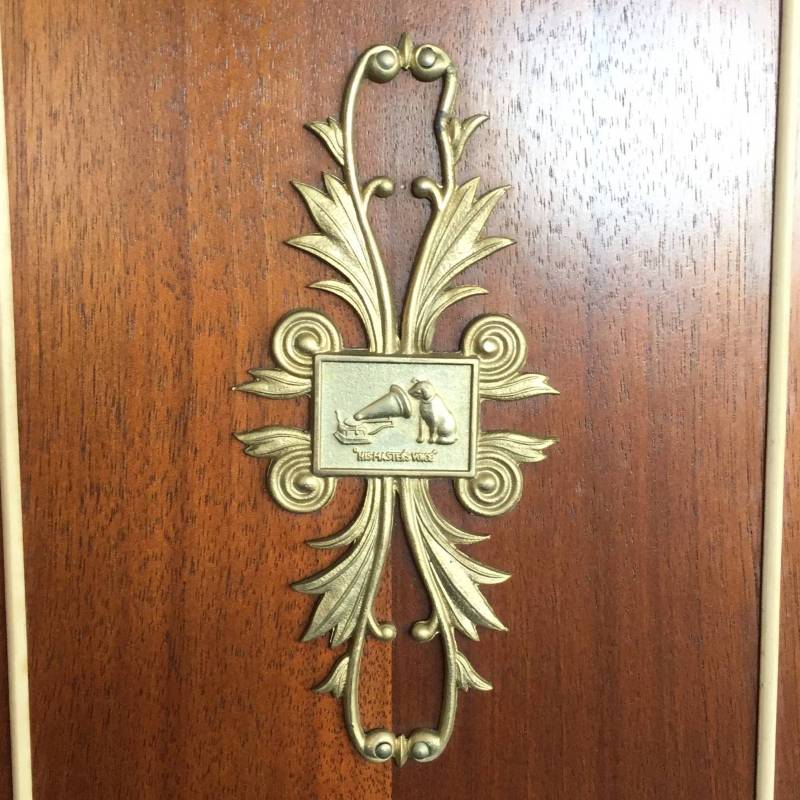 Tủ Đài Bóng cổ VICTOR BR-560