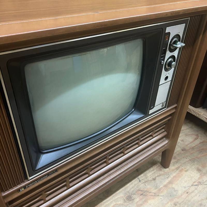 Tivi cổ National Color TV TH20-A1 Pana Color