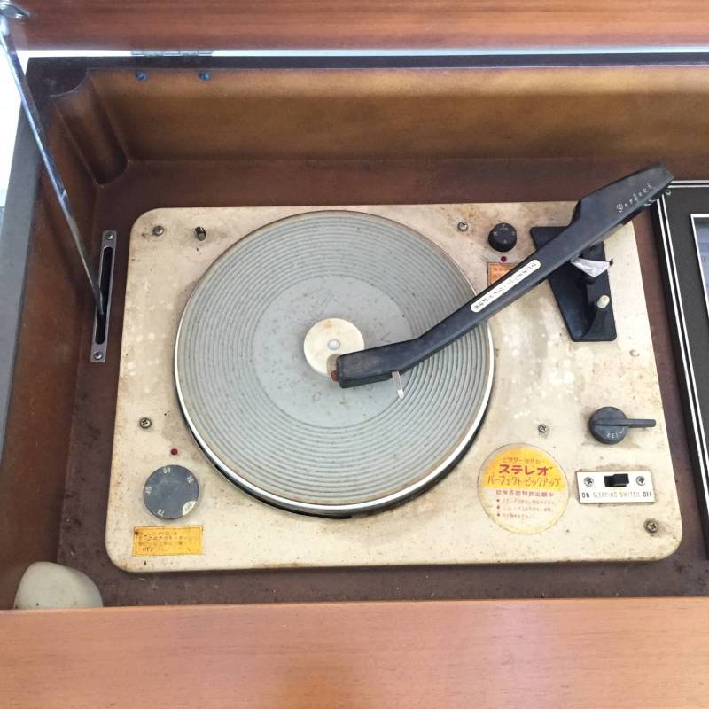 Tủ Đài Bóng cổ VICTOR BR-560