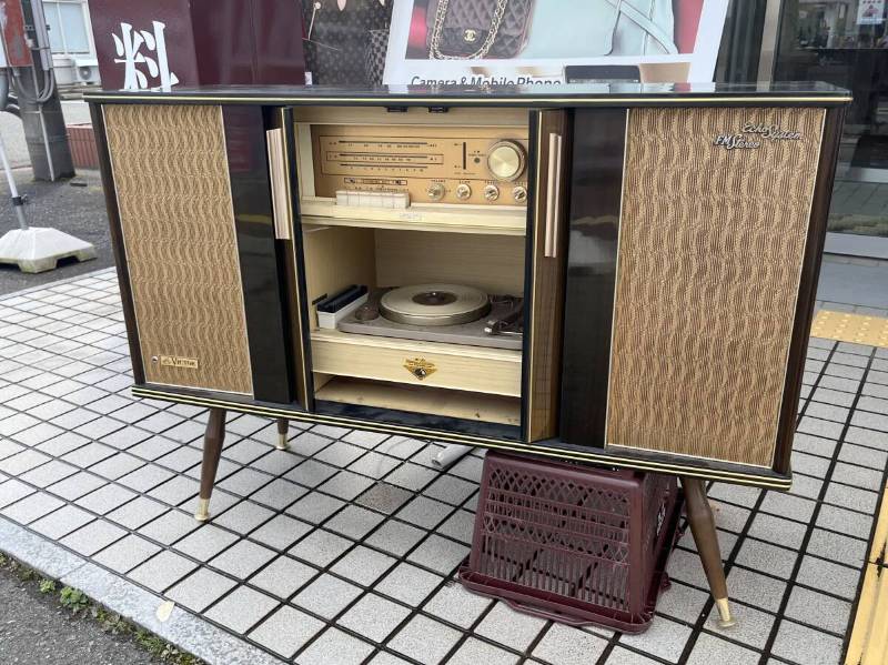 Tủ Đài Bóng cổ VICTOR STL-661FMB