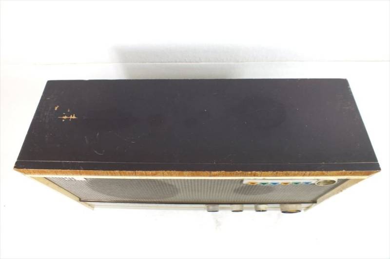 Radio Bóng cổ SANYO SS-880