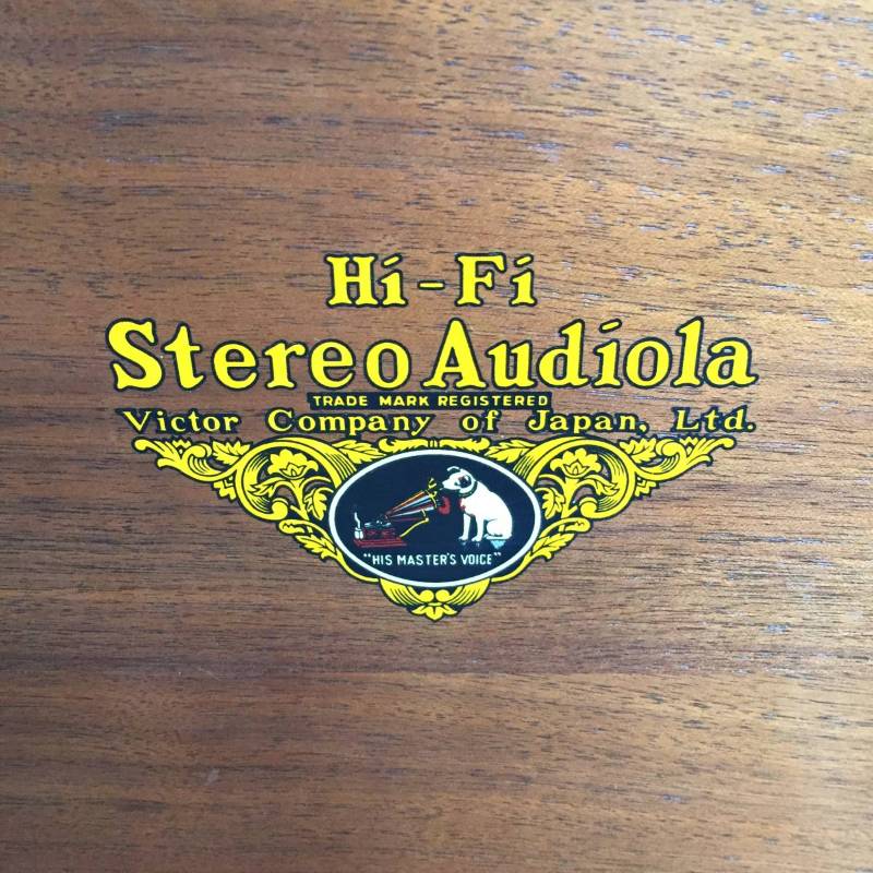 Tủ Đài Bóng cổ VICTOR BR-560