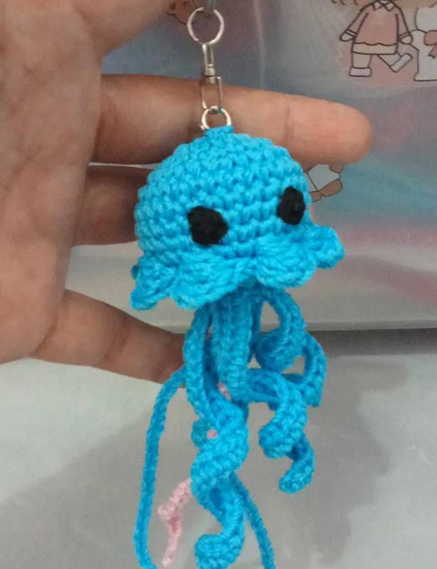 Ganci Ubur-ubur Biru