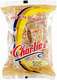 Charlie chikki peanut pillow 150g