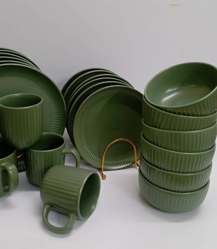 High quality 24pcs  ceramic Dinner sets