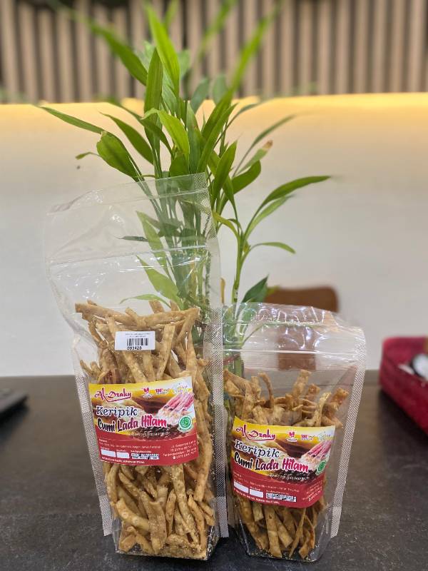 KERIPIK CUMI LADA HITAM BESAR