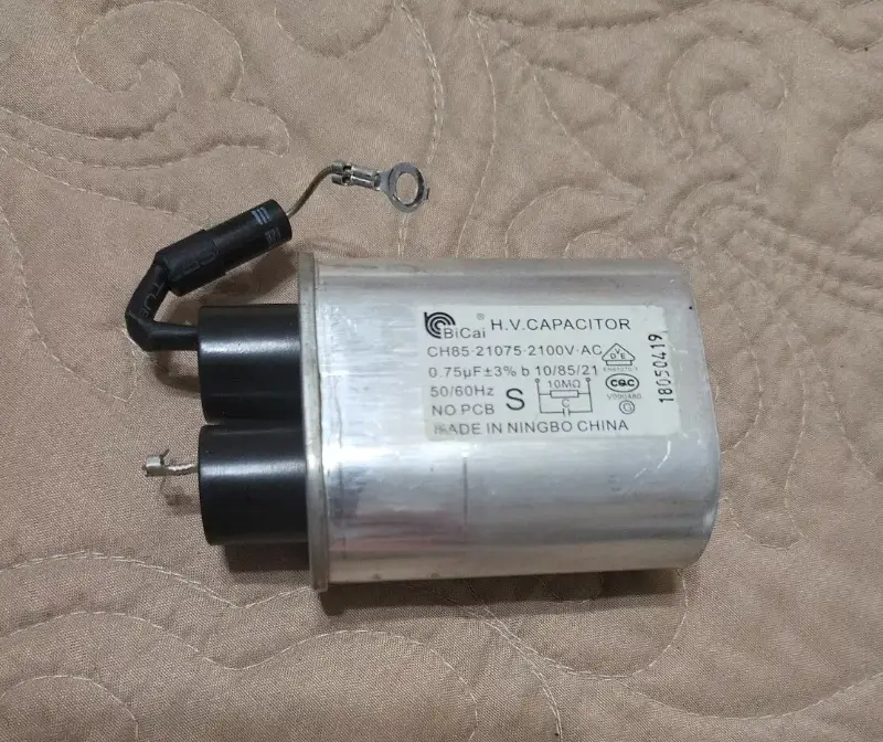 Capacitor Microwave 0,75 mf 2100v