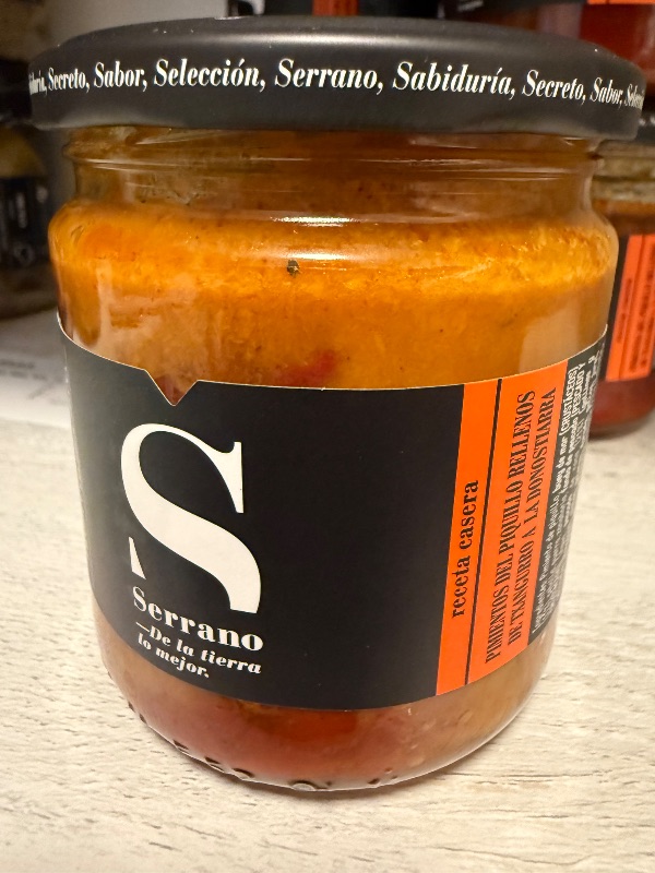 Pimientos rellenos de bacalao - Peppers stuffed with cod