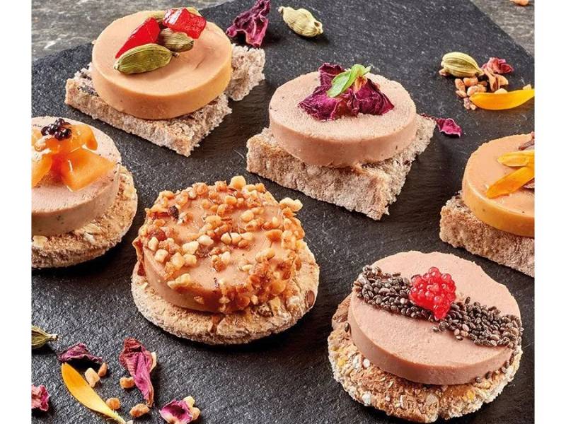 Mousse de foie con trufa - Mousse of foie-gras with truffle