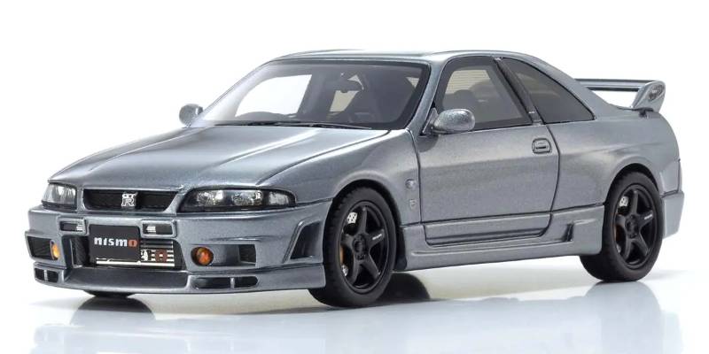 日産(NISMO)GT-R 2台 あなたは全て覚えてますか？スペシャルな第2世代GT-Rを振り返る