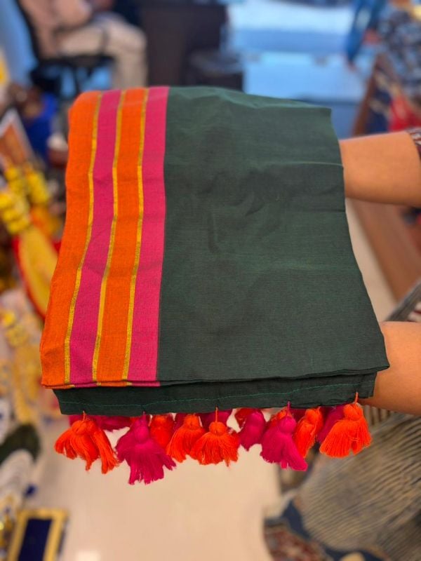 Green and Multiborder Soft Mulcotton saree(6 Meters)