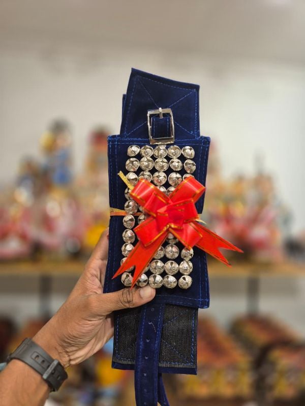 Blue silver five layer chilanka