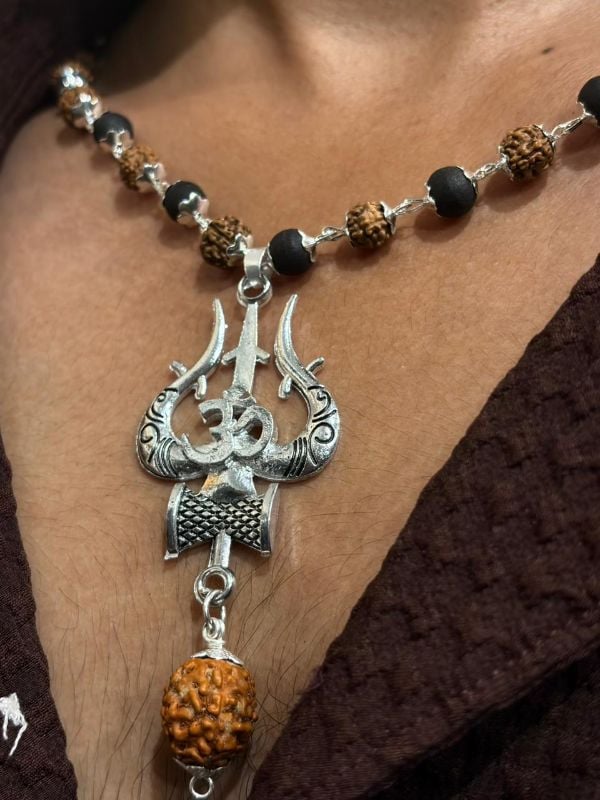 SILVER THRISOOLAM SILVER PLATED RUDRAKSHAM WITH KARUNGALI LOCKET MALA