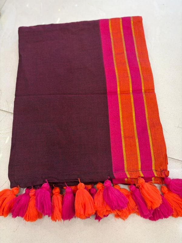 Wine Colour and Multiborder Soft Mulcotton saree(6 Meters)