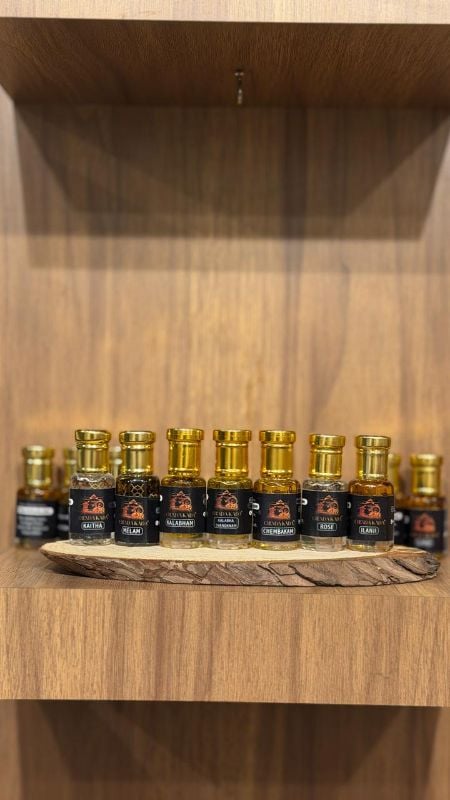 Roll on Combo (Kalabham, Kalabha Chandanam,Chembakam, Ilanji, Kaithapoo, Melam and Rose)