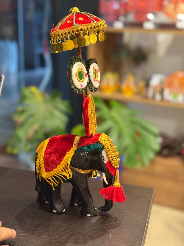 5 inch pooram with Aana chamayam