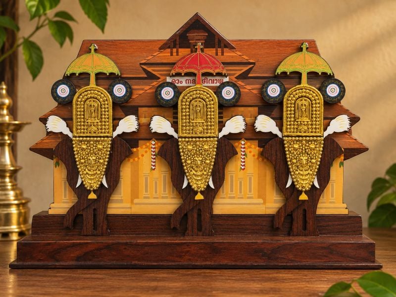 Three elephant Thrissur pooram