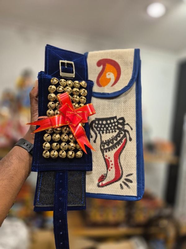 Blue antique five layer chilanka with bag