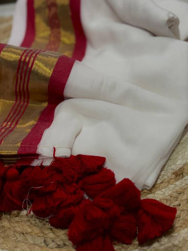 Red and Golden mulcotton saree (6 Meters)