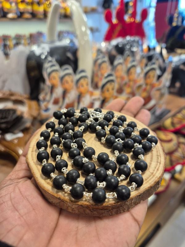 8mm Karungali capless siver mala