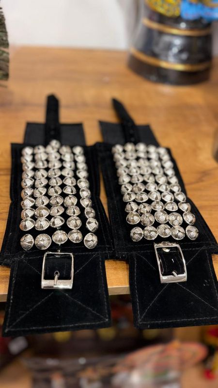 Black Five Layer Silver Bells Chilanka