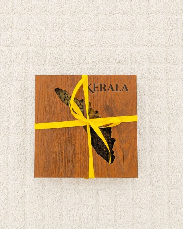 Spice Box 8 Inch