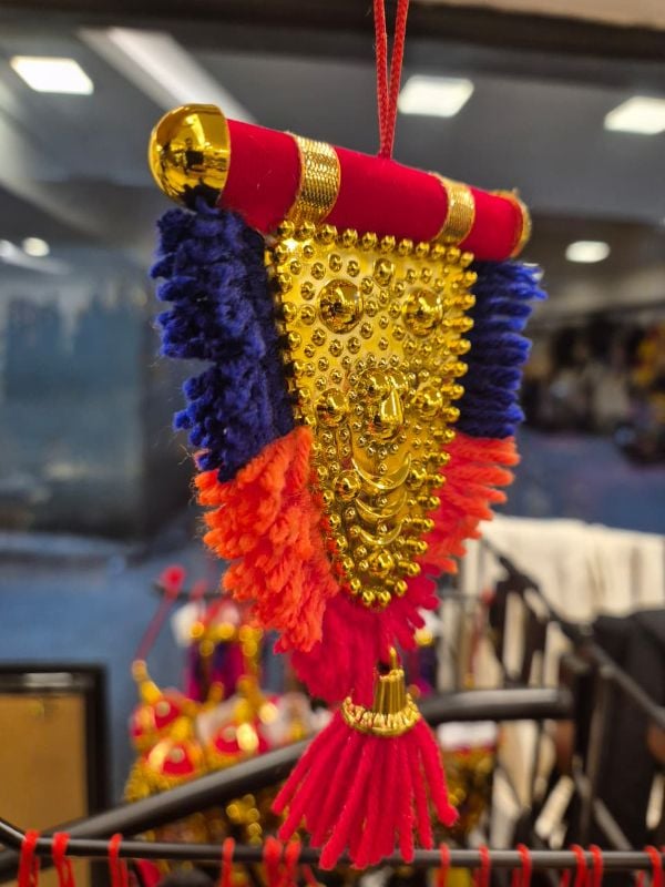 Car hanging netipattam small