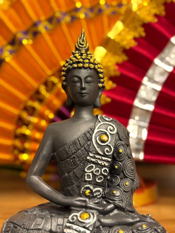 8 inch Meditating Buddha