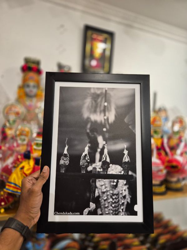 Black and White Pantham Model 1 Photo Frame 16 x 11