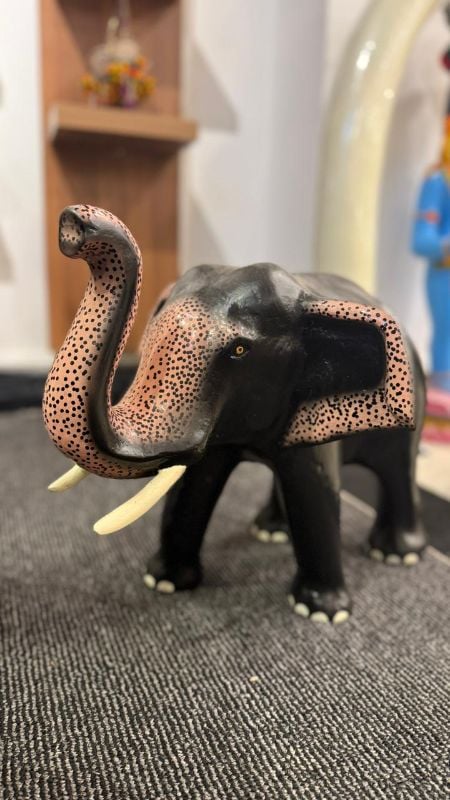 1 Feet Salute Fiber Elephant Normal