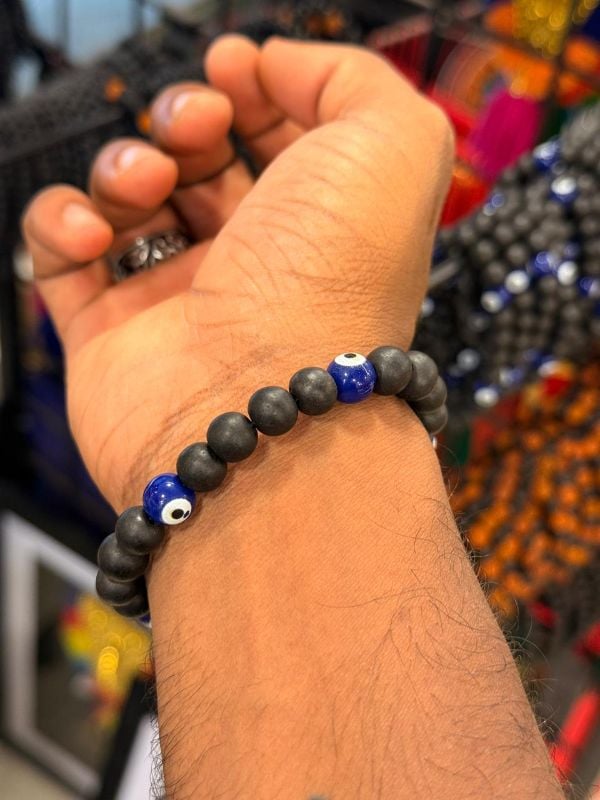 Karungali Multiple Evil Eye Bracelete
