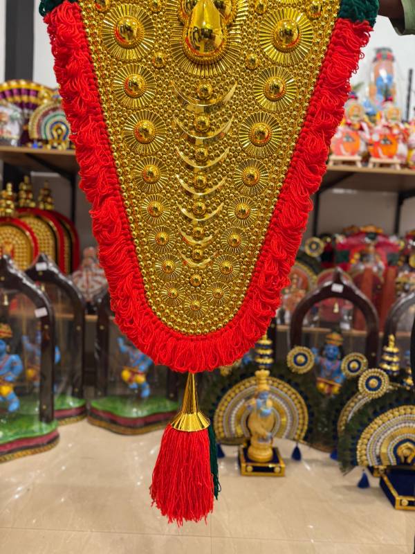 4.5 feet fancy netipattam