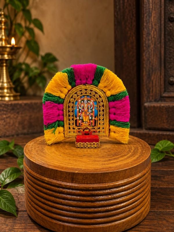 Guruvayoorappan Mini Kolam- Car dashboard