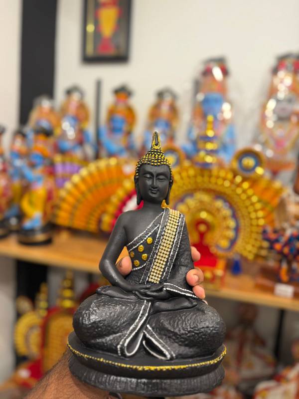 11 inch Meditating Buddha