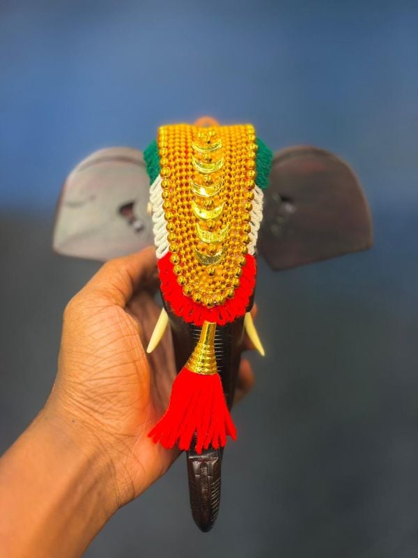 8 Inch Elephant Pooram Head