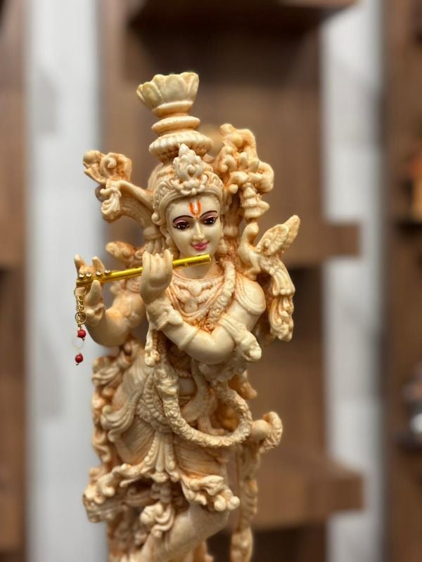 1.2 feet Sandal colour krishna