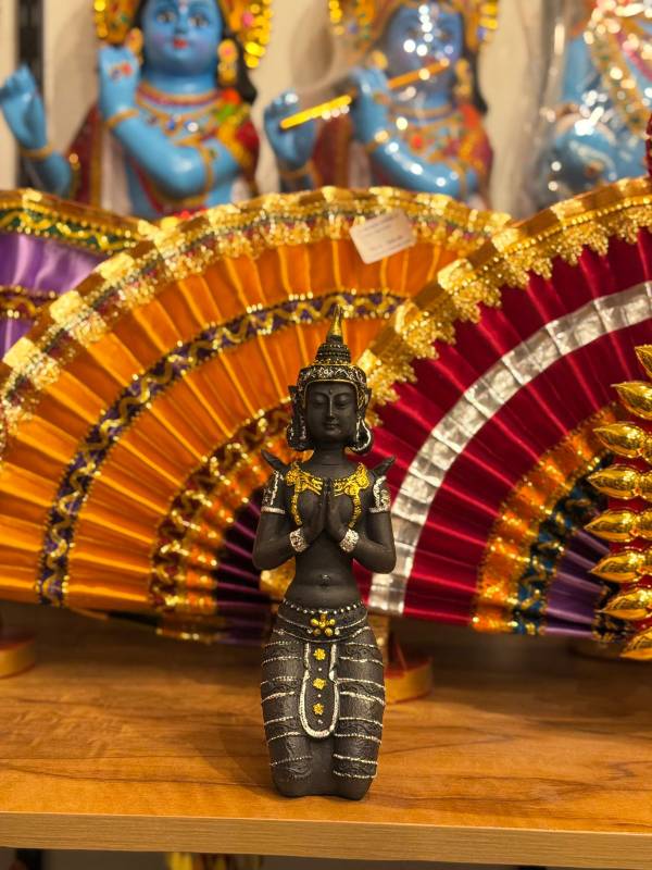 10 inch Praying Buddha