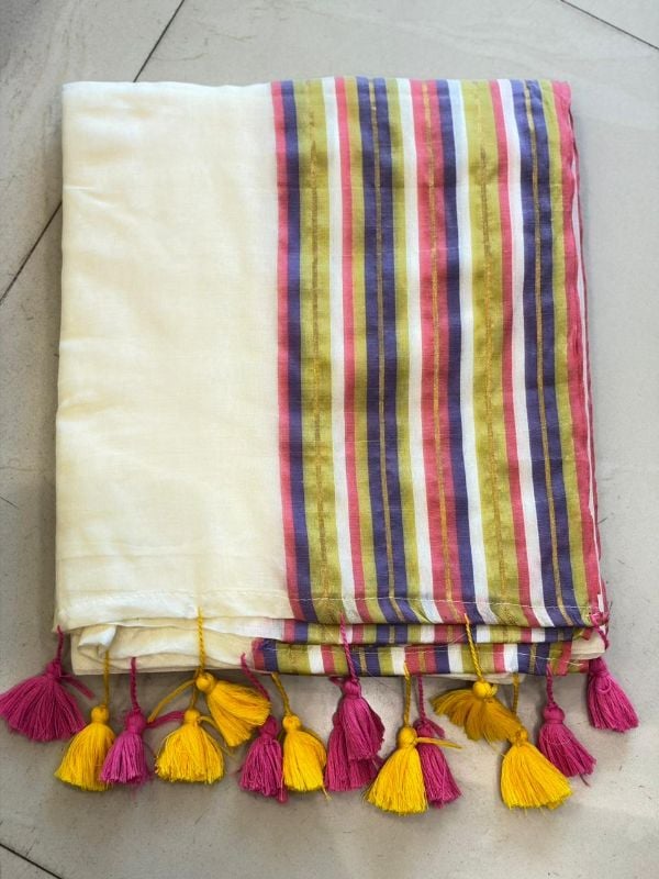 Multi Colour Border Soft mulcotton saree(6 Meters)
