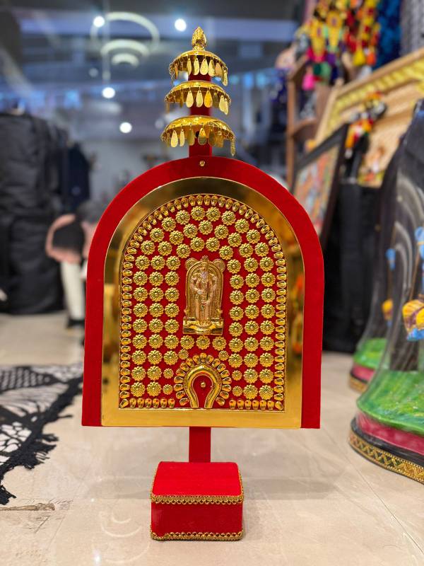 Large kolam