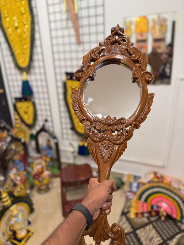 Traditional wall hanging Valkannadi