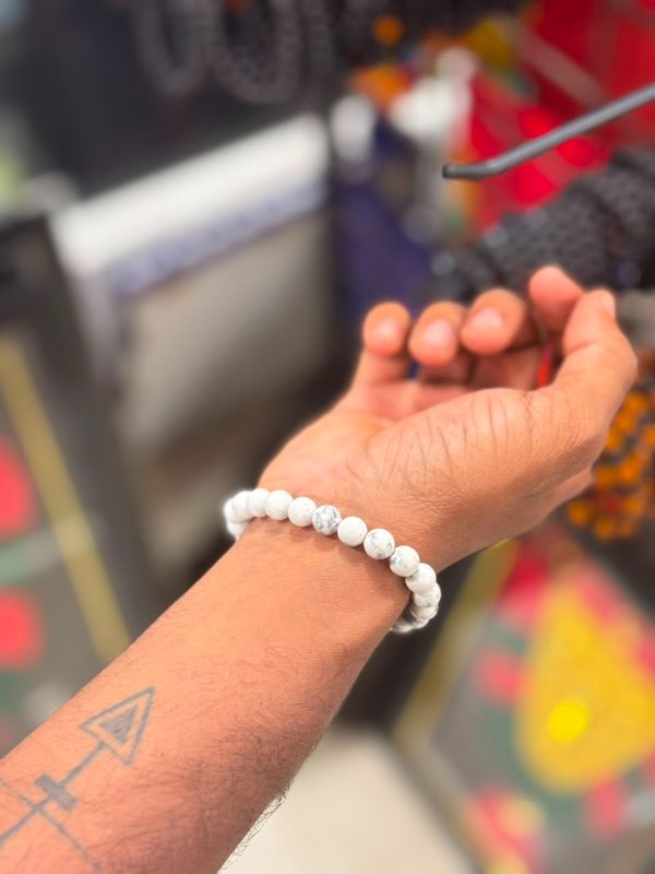 Howlite Bracelet