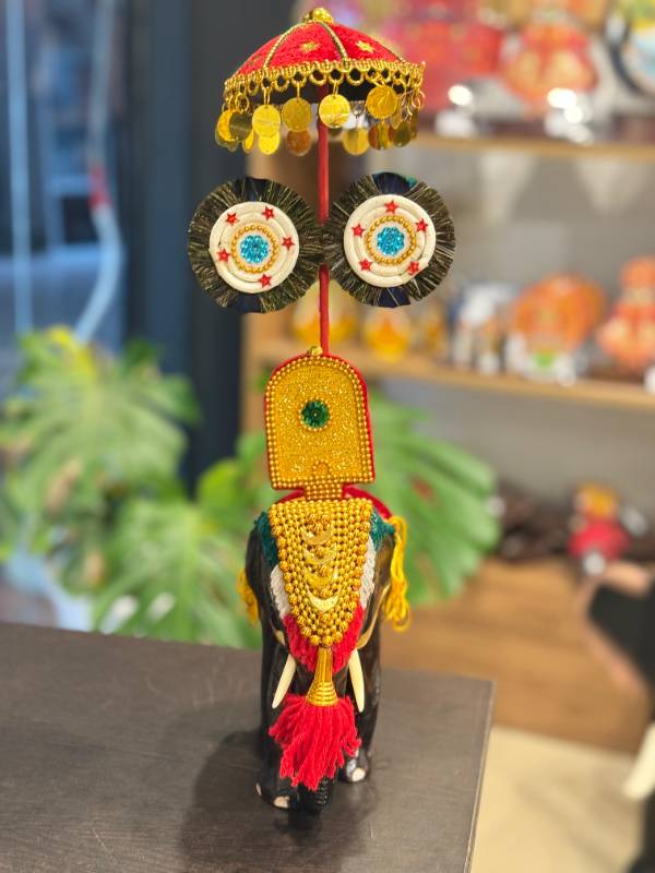 6 inch pooram with Aana chamayam