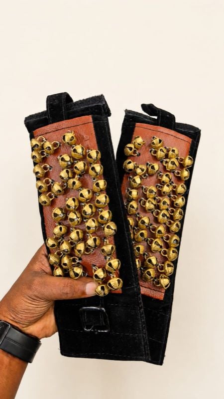 Black & Brown Four Layer Hanging Chilanka