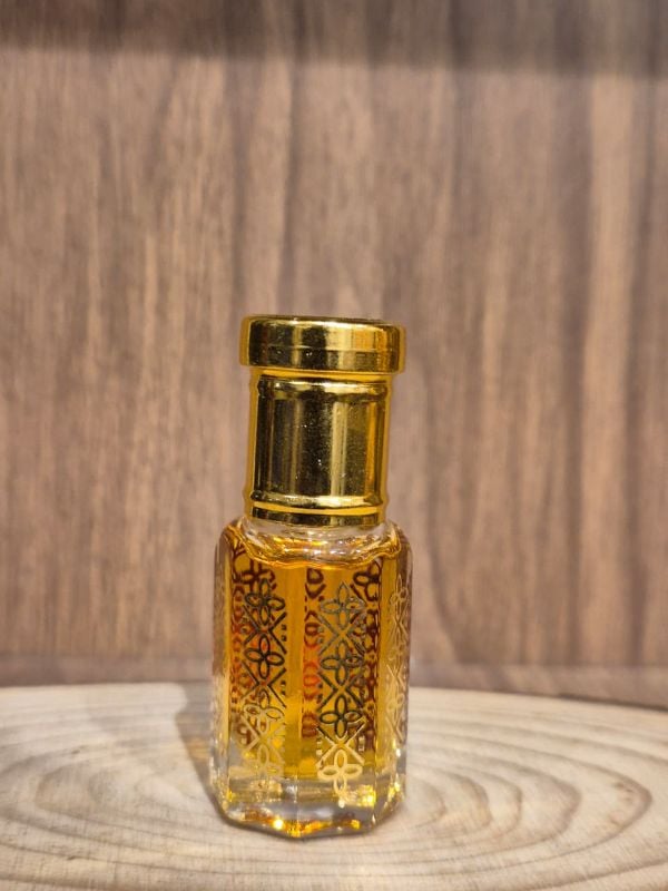 CHEMBAKAM PERFUME ROLL ON PERFUME