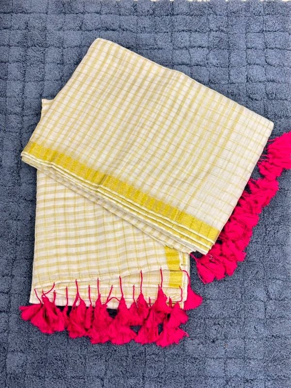 Kasvu Checks Saree