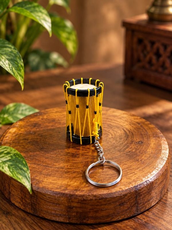 Yellow yellow chenda miniature