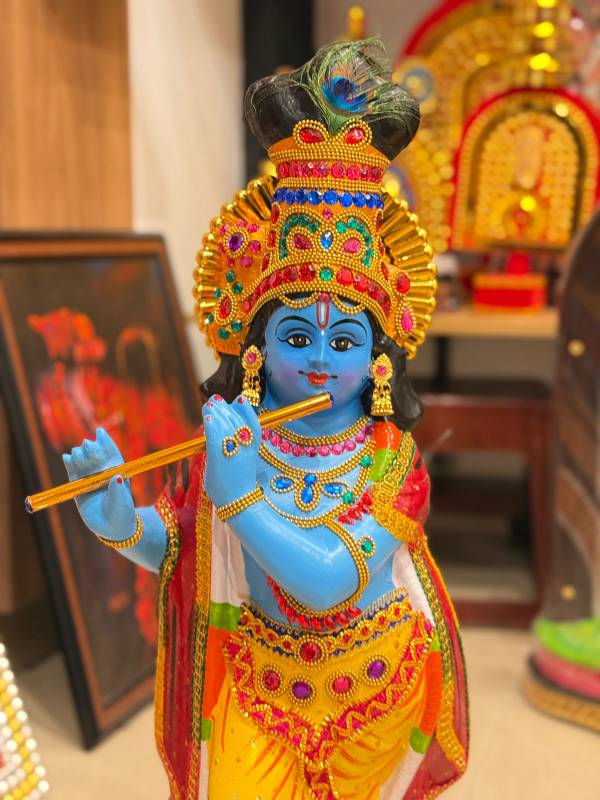 2.3 feet blue krishnan