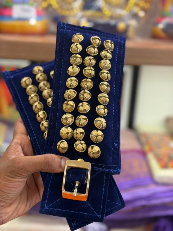 Blue antique three layer chilanka